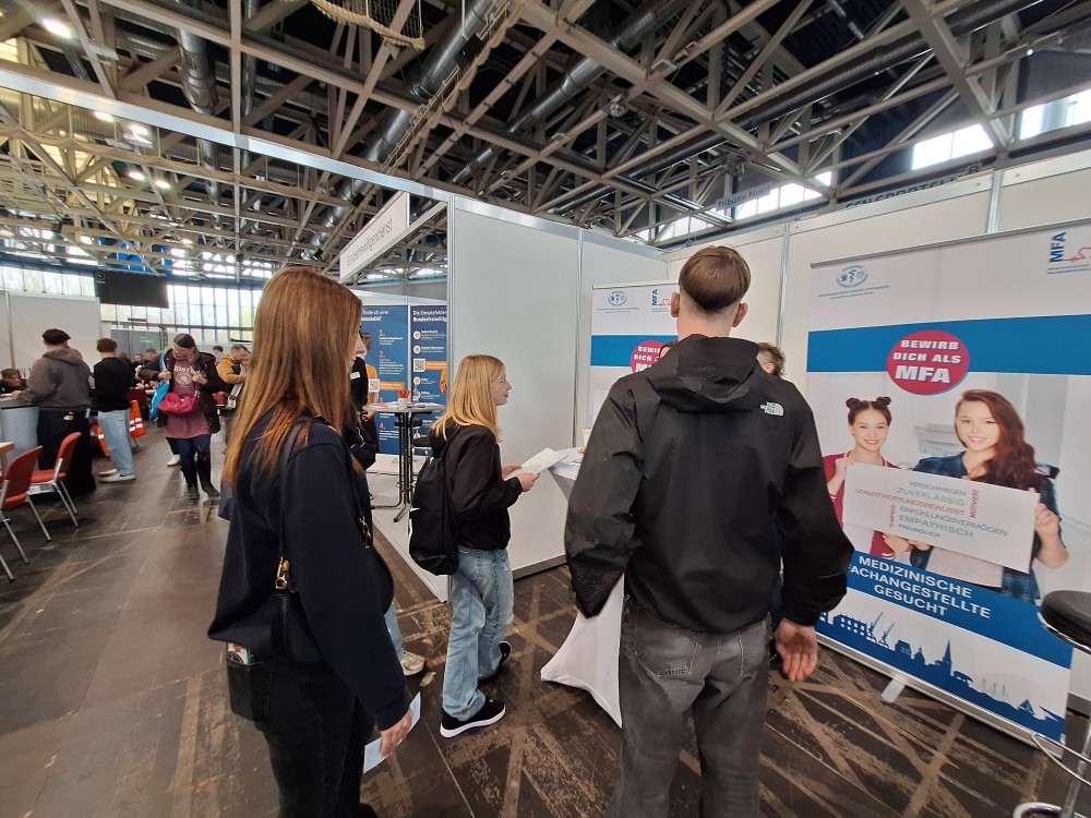 20260326 104800 MEDIUM